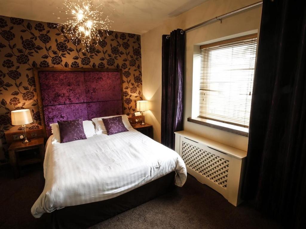 Customs House Country Inn Belcoo Oda fotoğraf