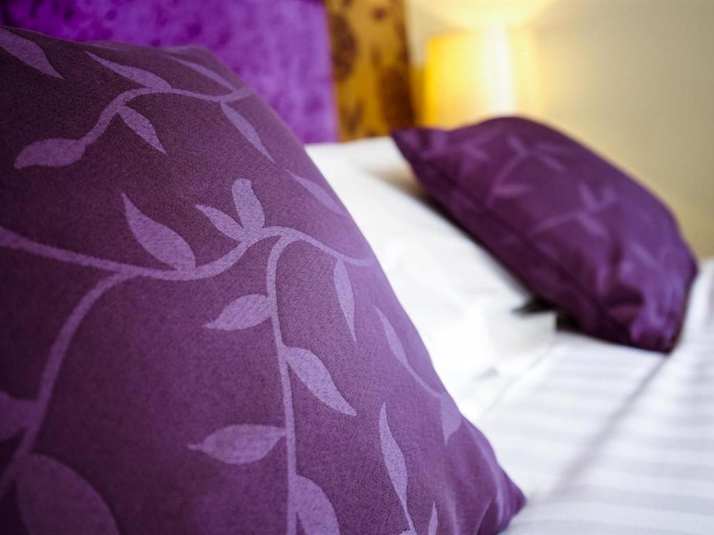 Customs House Country Inn Belcoo Oda fotoğraf
