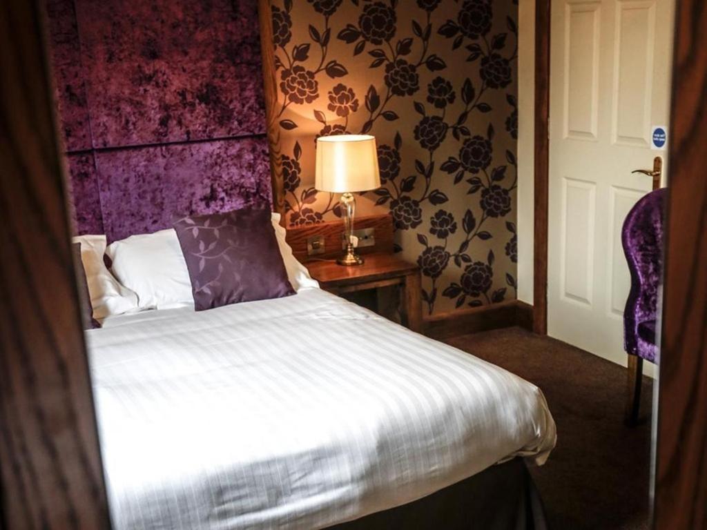 Customs House Country Inn Belcoo Oda fotoğraf